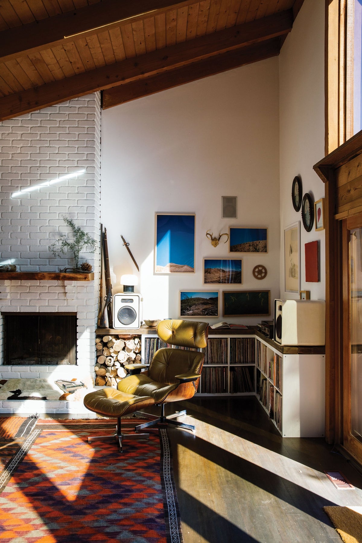 Surf Shacks Vol.1 , Creative surfer's homes