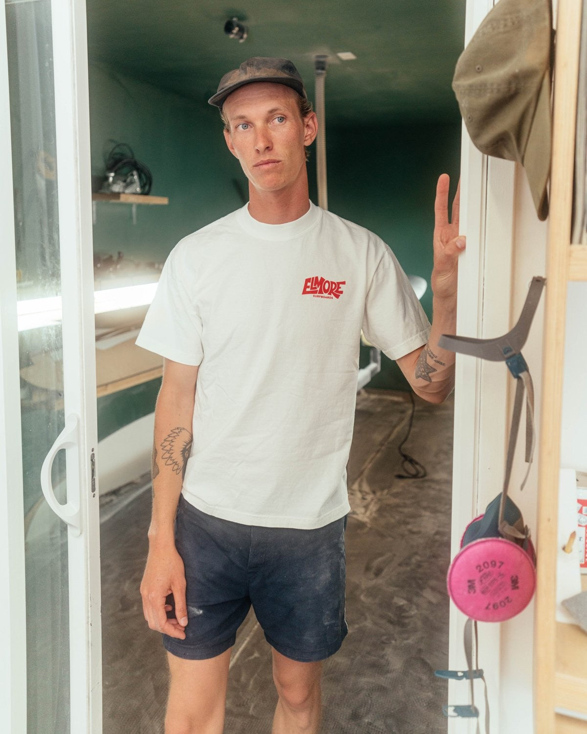 ELMORE - Classic T-shirt - Off White 